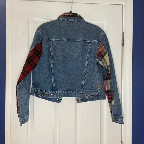 Jordache vintage Denim Jacket with Plaid Details - Picture 2 of 4